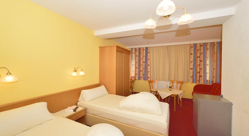 Hotel Garni Viktoria Sankt Anton am Arlberg Habitación foto