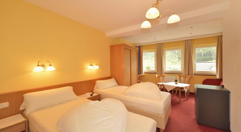 Hotel Garni Viktoria Sankt Anton am Arlberg Habitación foto